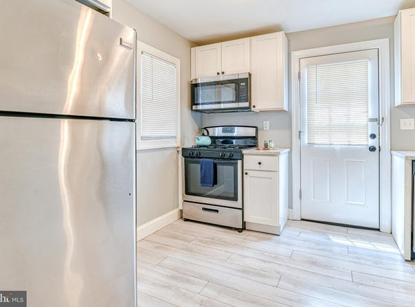 241 HANCOCK AVENUE, SEASIDE HEIGHTS, NJ 08751
