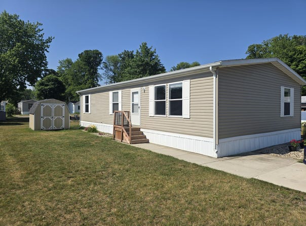 26 Traveler Drive 26, Sparta, MI 49345