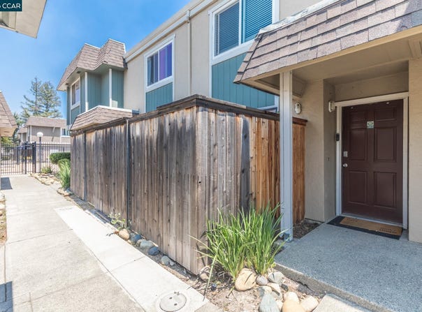 1366 Callen St, Vacaville, CA 95688