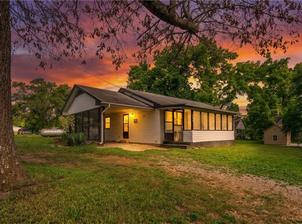 301 Hall Street, Other MO, MO 65606