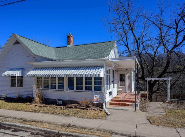 469 Dewey, Galena, IL 61036