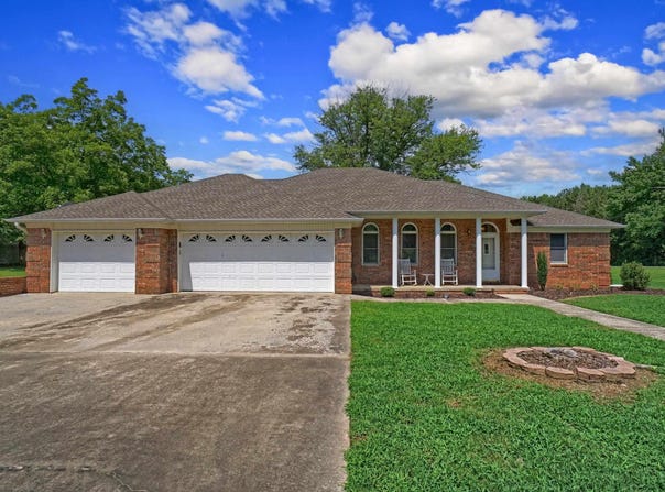 23 Fisher Lane, Dover, AR 72837-7965