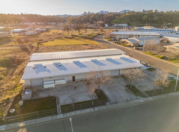 2495 Progress Drive, Redding, CA 96001