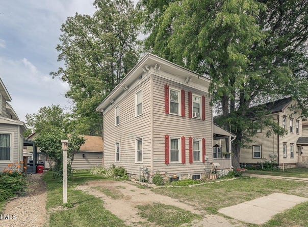 9 Water Street, Johnstown, NY 12095