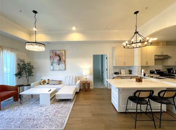 1598 LONG BEACH BLVD, Long Beach, CA 90813
