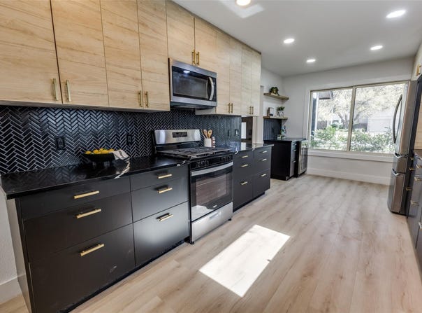 4209 Everest LN, Austin, TX 78727