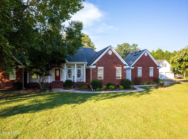 219 Ambrose Lane, Moyock, NC 27958