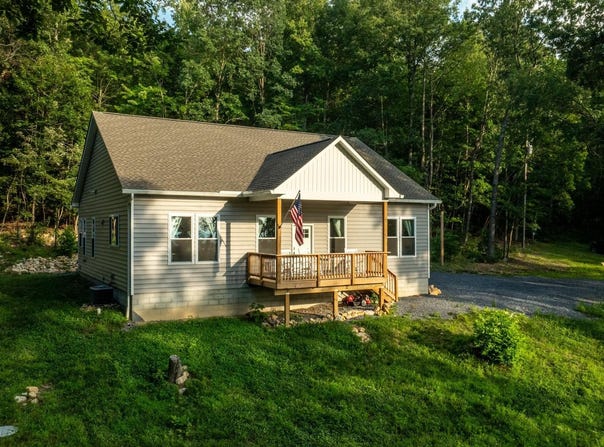 115 MOUNTAIN TOP LANE, NEW MARKET, VA 22844