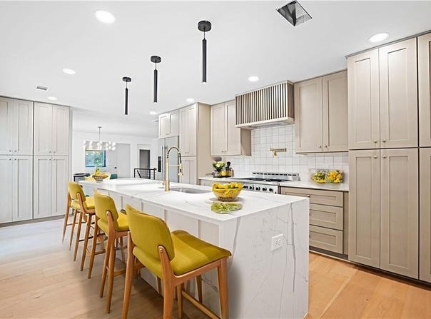 200 Nestor Court, Roswell, GA 30076
