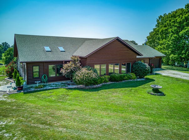 2539 N Ridgeway Loop, Harrison, AR 72601