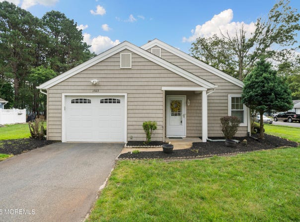 1503 Clearview Street, Forked River, NJ 08731