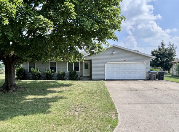 401 Devonshire Drive, Sturgis, MI 49091
