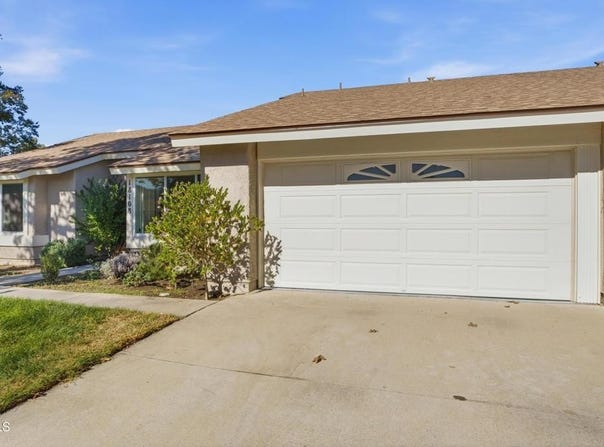 18108 Village 18, Camarillo, CA 93012