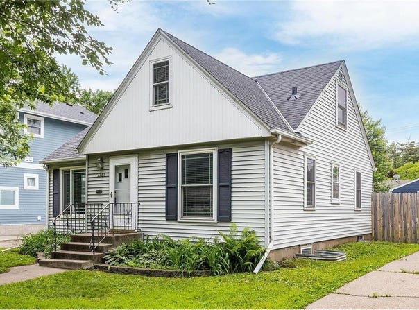 1165 Saint Paul Avenue, Saint Paul, MN 55116