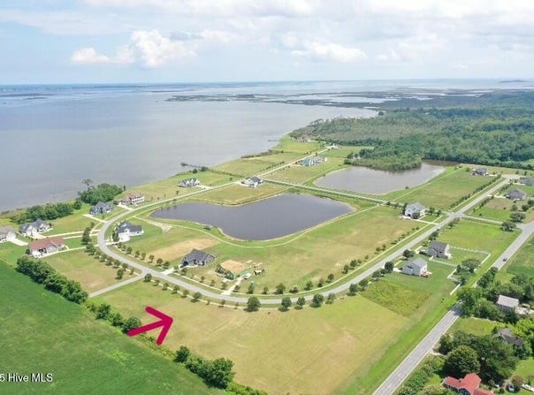 117 Colington Circle, Aydlett, NC 27916