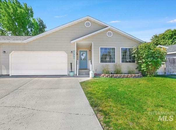 2770 4th Ave E, Twin Falls, ID 83301