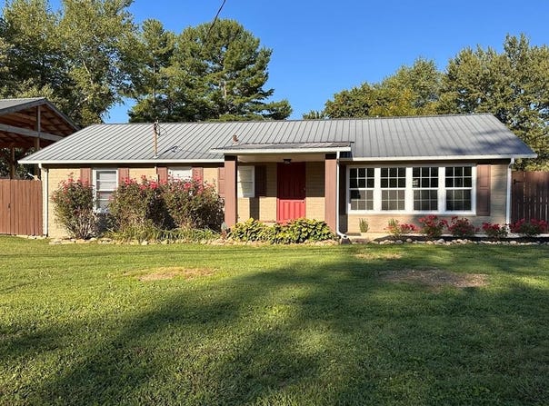 Jamestown, TN 38556