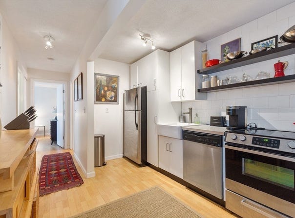 800 Bearses Way, Barnstable, MA 02601