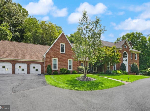 5695 ROBEYS MEADOW LANE, FAIRFAX, VA 22030
