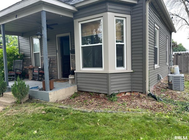 726 W NORTH Street, Auburn, IL 62629