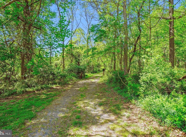 19900 NEW HAMPSHIRE AVENUE, BRINKLOW, MD 20862