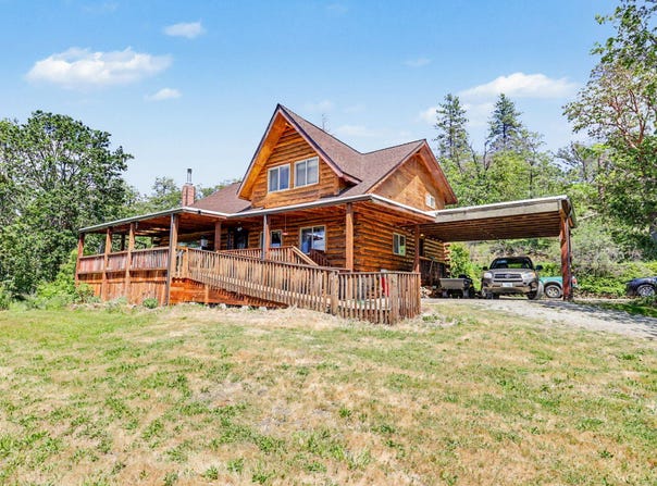 15336 Oregon 62, Eagle Point, OR 97524