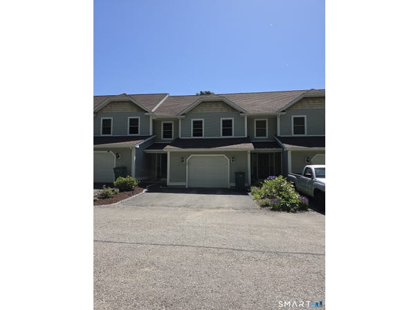 205 Brookes Landing, Killingly, CT 06239