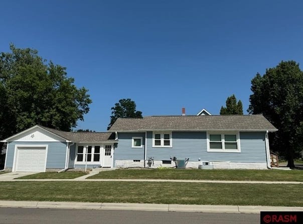 503 E 7th Street, Blue Earth, MN 56013