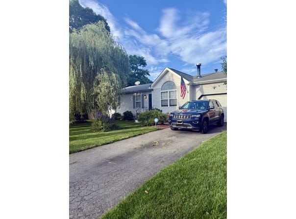 117  Flower Road, Mastic Beach, NY 11951