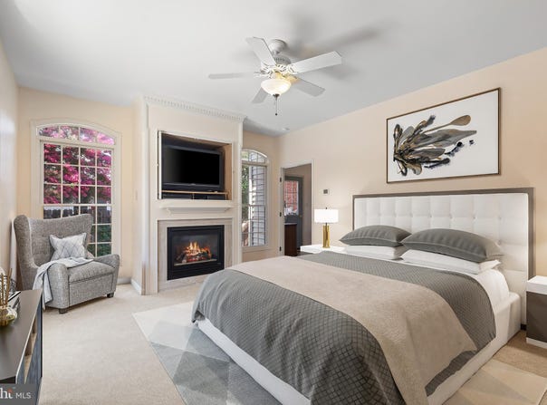 1500 AUGUSTINE AVENUE, FREDERICKSBURG, VA 22401