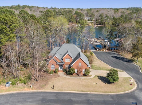 100 Shores Edge Drive, Chapin, SC 29036