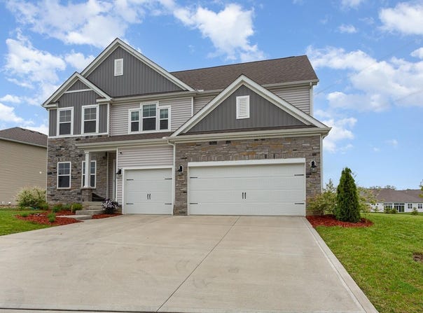 5892 Wynnewood Drive, Grove City, OH 43123