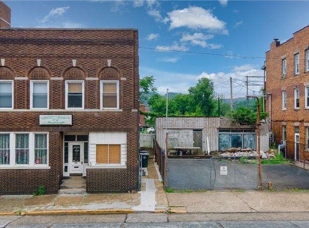 406 Adams Street, Steubenville, OH 43952