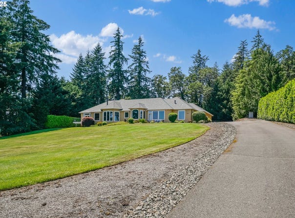 7947 LAVENDER LN, Turner, OR 97392