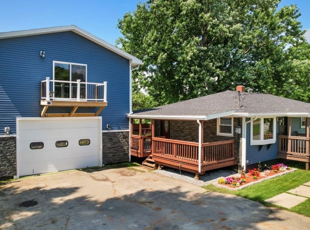 513 Main Street, Corinth, ME 04427