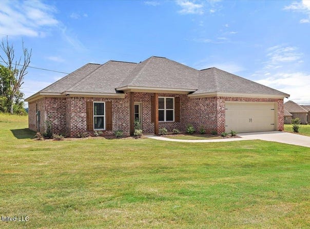 158 Walter Jones Road, Mendenhall, MS 39114