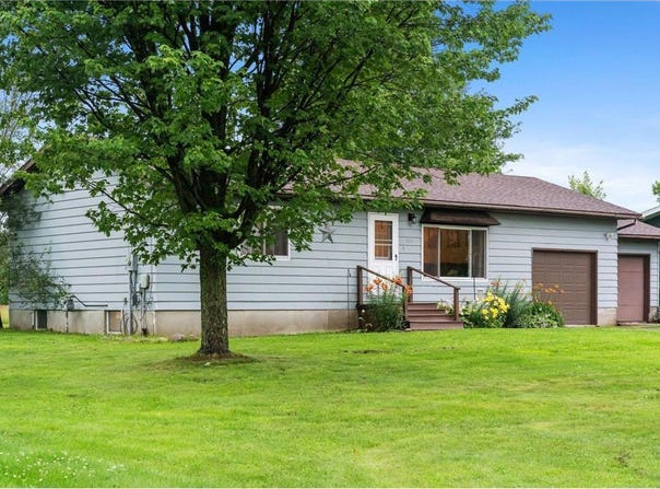 869 S Pine Street, Grantsburg, WI 54840