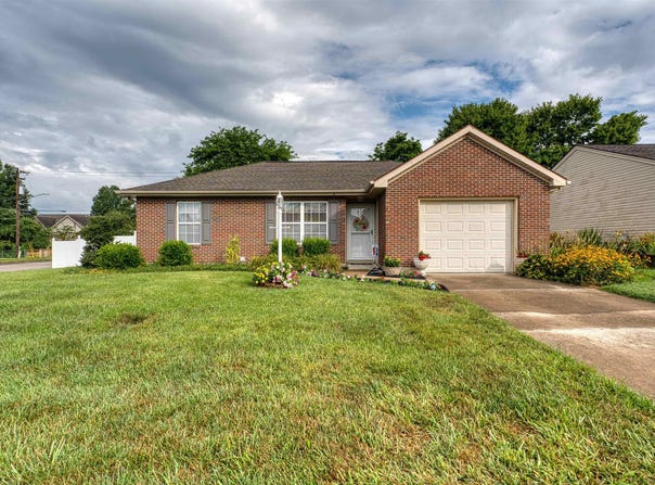 1100 Oakcrest Court, Henderson, KY 42420