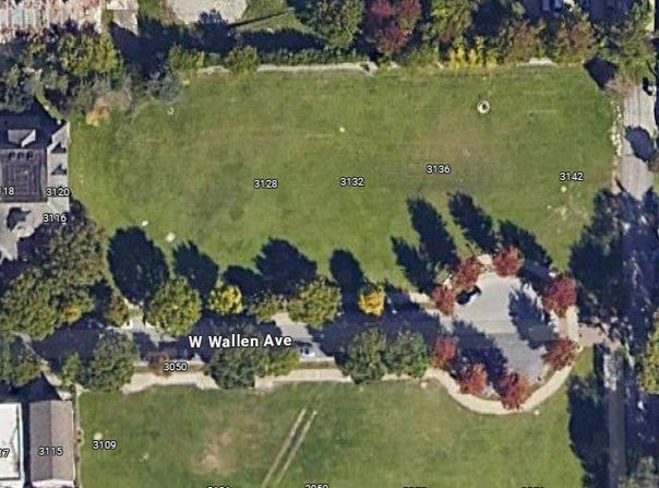 3114 W Wallen Avenue, Chicago, IL 60645