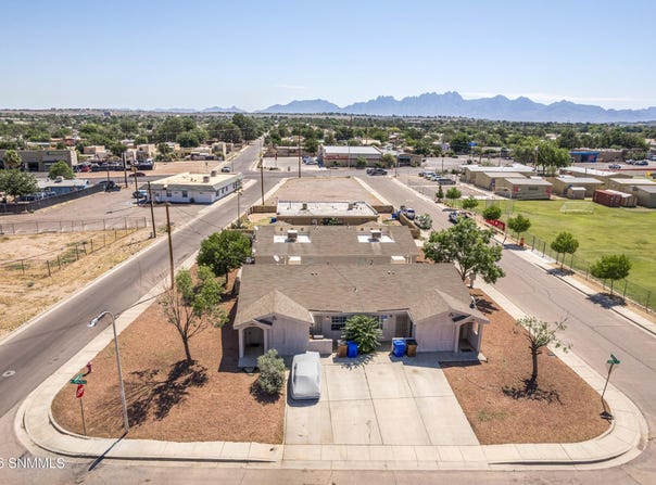 1362 Santa Fe, Las Cruces, NM 88001