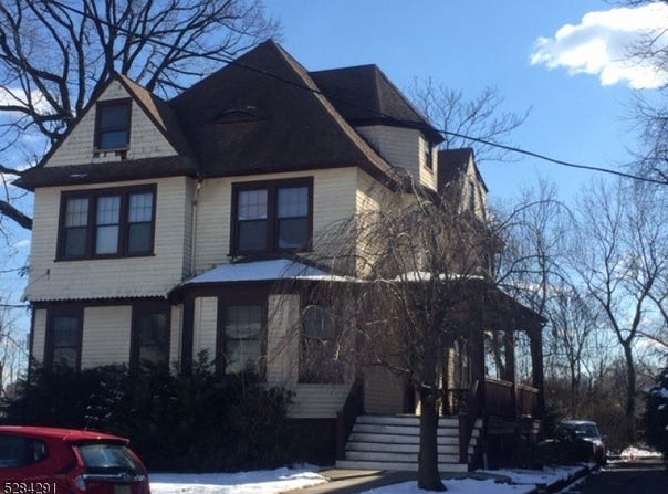 288 Montgomery St, Bloomfield Twp., NJ 07003-3448