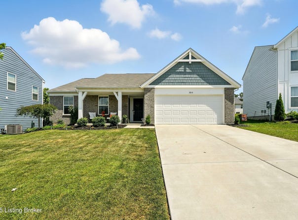 3810 Scarlet Oak Ln, La Grange, KY 40031