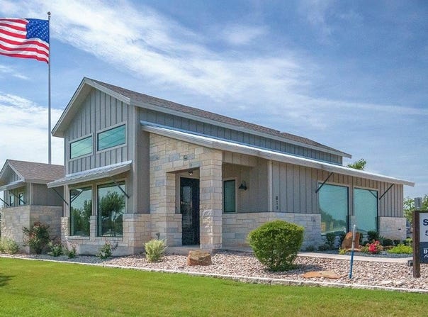 813 CR 313, Jarrell, TX 76537