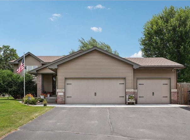 12313 Ilex Street NW, Coon Rapids, MN 55448