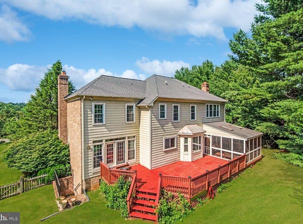 10009 THOMPSON RIDGE COURT, GREAT FALLS, VA 22066