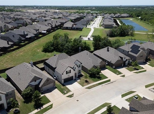 664 Fletcher Drive, Fate, TX 75087