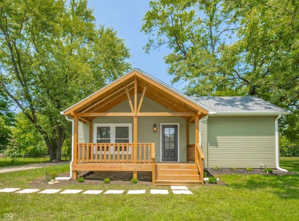 1198 E 650 S, Markleville, IN 46056