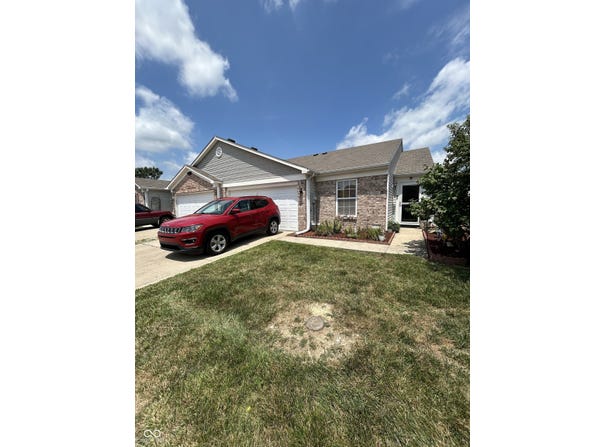 7850 Cork Bend Lane, Indianapolis, IN 46239