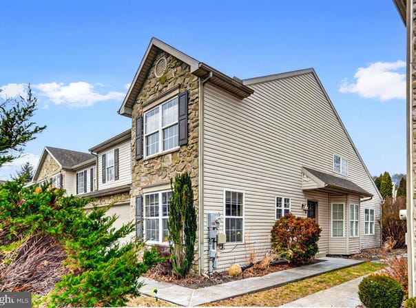 76 BROADWELL LANE, MECHANICSBURG, PA 17055
