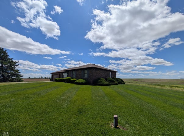 5455 E Us Highway 52, Rushville, IN 46173